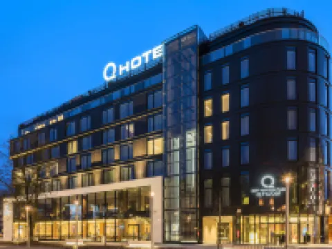 Q Hotel Plus Kraków Hotels near Debniki