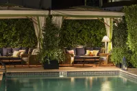 CIRCA 39 HOTEL by IHG