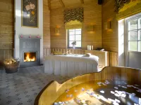 Chateau Mcely - spa