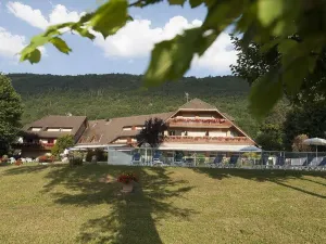 Black Bass Hotel