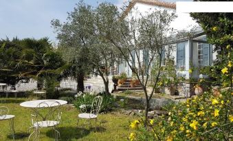 Aux Belles Vacances - Adults Only