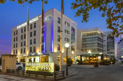 Elba Madrid Alcalá Hôtels à proximité de : Centro Comercial Las Rosas