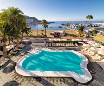 XQ Vistamar Hotels near Mary D's Bar