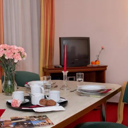 Warsaw Apartments - Apartamenty Wilanów Отели рядом с достопримечательностью «Музей плакатов»