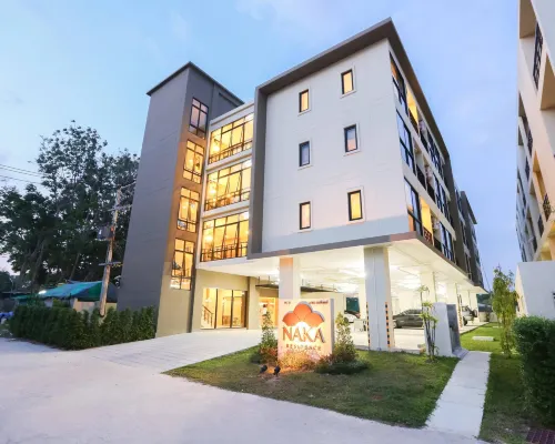 Naka Residence Отели рядом с достопримечательностью «Сентрал-Фестивал-Пхукет»