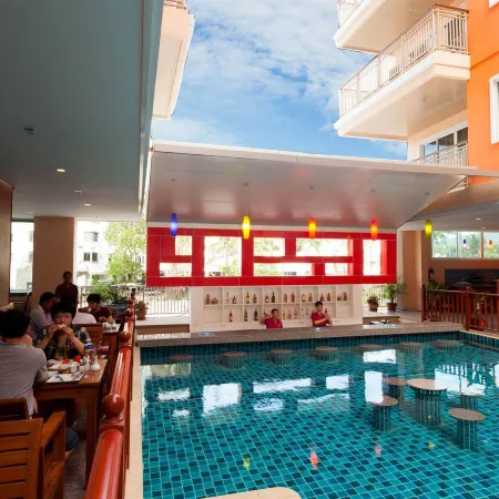 Elite Suites Patong