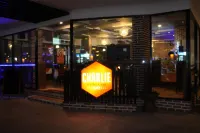 อีซี่แพลนเนต ภูเก็ต ป่าตอง