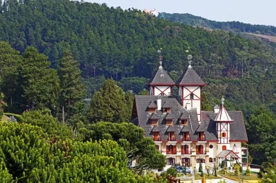 Hotel Nacional Inn Campos do Jordão Hôtels à proximité de : Ducha de Prata