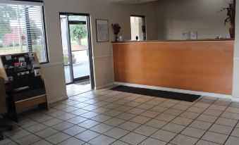 Deerfield Inn & Suites