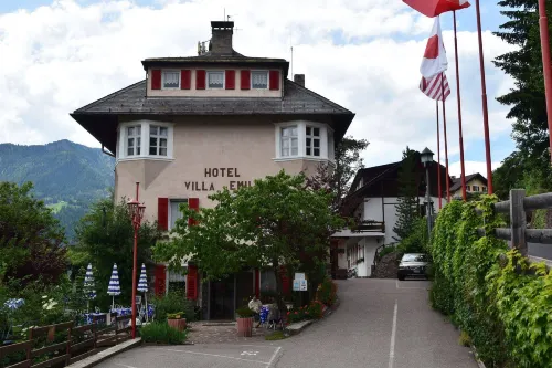 Hotel Villa Emilia Hôtels à : Funes