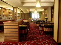 The Green Isle Hotel Dublin - bar
