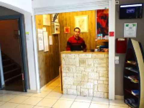 Atoll Hotel Restaurant Hotels in Frejus