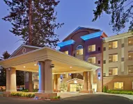 Holiday Inn Express & Suites Lacey - Olympia Hotels in 