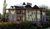 Melrose House Hotel