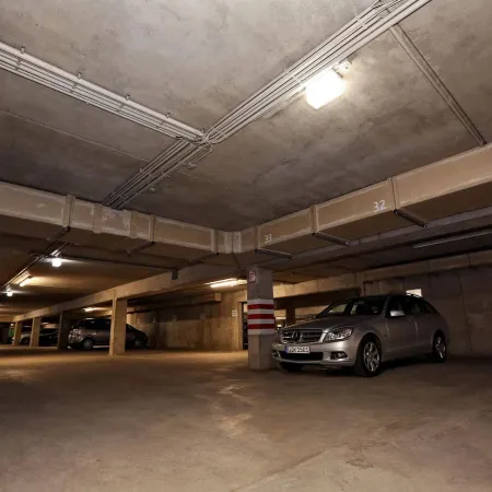 H24 Hoteltow