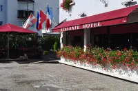 Hôtel Atalante Hôtels à proximité de : Lacoste