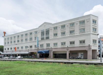 Hotel 81 Tristar