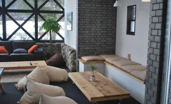 The Phat House - Hostel