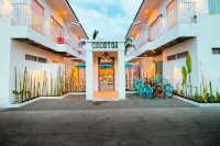 Cocotoa Boutique Hotel & Villa Hotels near Gili Trawangan