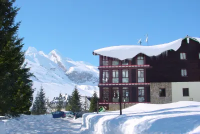 Snö Hotel Candanchú Các khách sạn ở Canfranc-Estancion