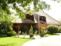 Amazian Mountain River Lodge Hotels in Underberg
