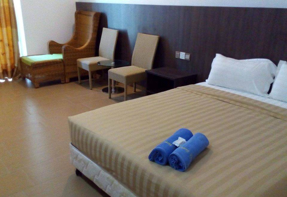 센안 비치 인근 레인보우 로지