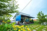 Sweet Dreams Hotels in Ban Laem