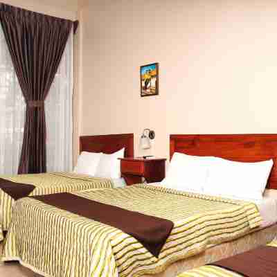 Hotel Las Colinas Rooms