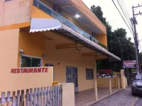 Hotel Dallas - Penha SC Hotel dekat Trapiche Pier