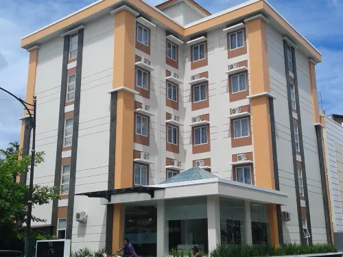 Skyward Hotel Hotels in Malalayang