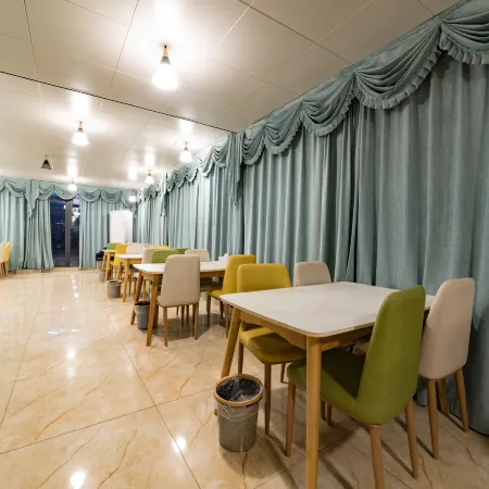 Lan'o Shangpin Hotel Xiangshuihua Never Sleeping City