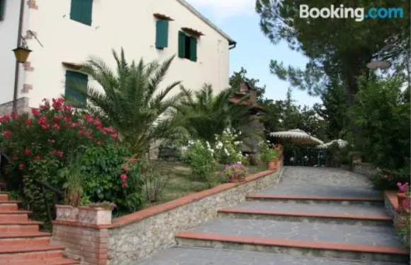 瑪納提假日別墅農家樂