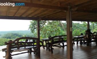 Bukit Lawang Hill Resort