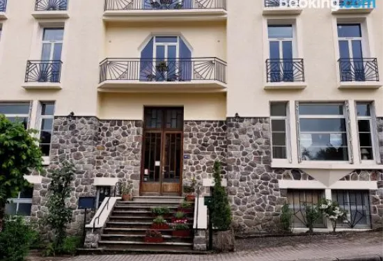 勒帕維永住宿加早餐旅館