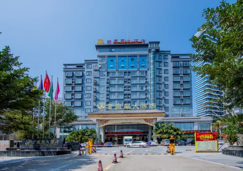 Gold Phoenix Hotel Hotels in Lipu