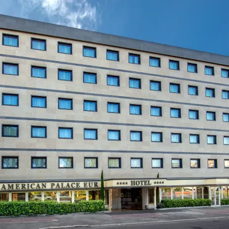 Hotel American Palace Eur Отели рядом с достопримечательностью «Парк аттракционов LunEur»