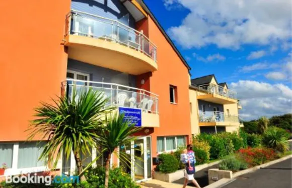 海峽吉奧利亞公寓式酒店