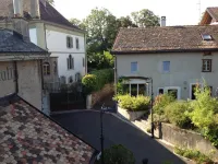 Auberge de Dully Hotels in Gilly