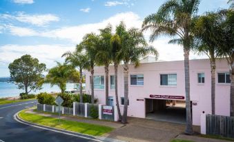 Beach Street Apartments