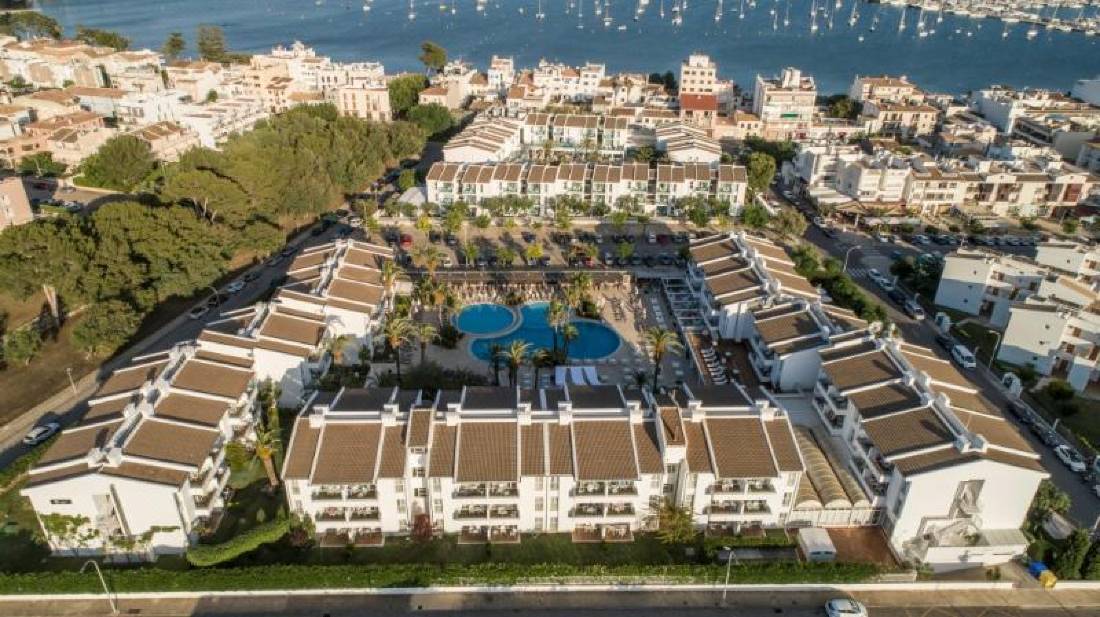 Puerto Azul Suite Hotel-Port de Pollenca Updated 2022 Room Price-Reviews &  Deals | Trip.com