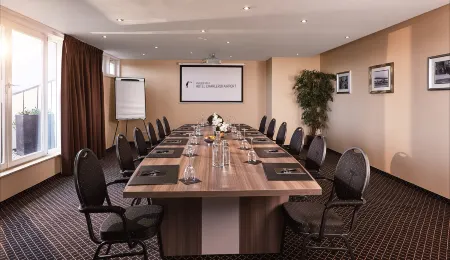 Hotel Charleroi Airport - Van der Valk