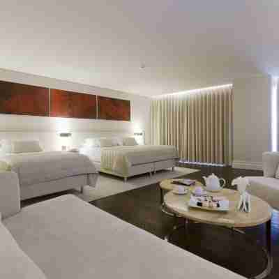 Charisma de Luxe Hotel Rooms