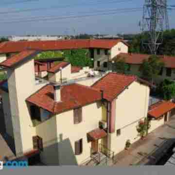 Hotel Fiera Rho Hotel Exterior