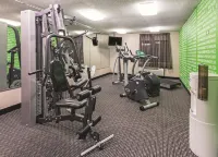 La Quinta Inn & Suites by Wyndham N Little Rock-McCain Mall - Gym