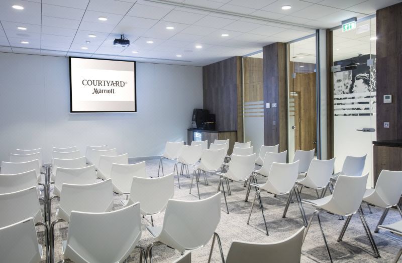 Courtyard by Marriott Edinburgh West photo 5