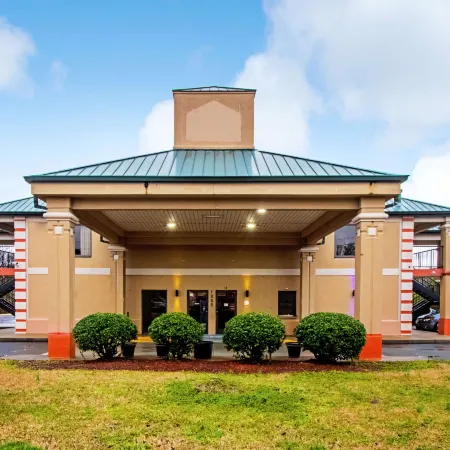 Quality Inn & Suites