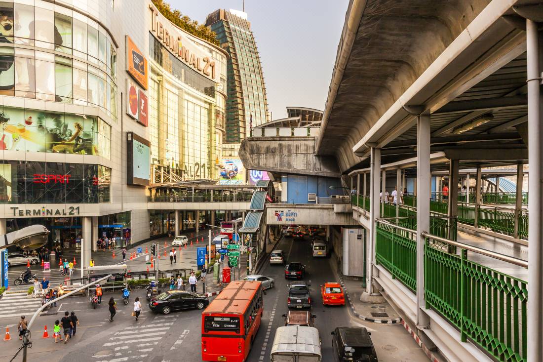 Holiday Inn Express Bangkok Sukhumvit 11 Sha Plus Bangkok Updated 22 Room Price Reviews Deals Trip Com Holiday Inn Express Bangkok Sukhumvit 11 Sha Plus Bangkok Updated 22 Room Price Reviews Deals Trip Com