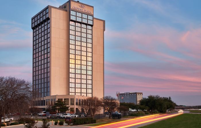 Crowne Plaza DALLAS MARKET CTR - LOVE FIELD by IHG