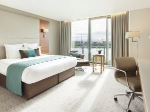 クラウン プラザ ロンドン - ドックランズ  IHG ホテル