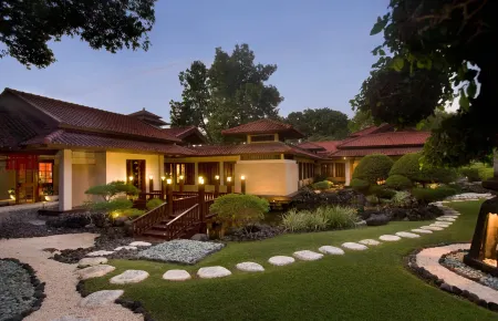 InterContinental Bali Resort Отели рядом с достопримечательностью «The Asmara Nusa Dua»